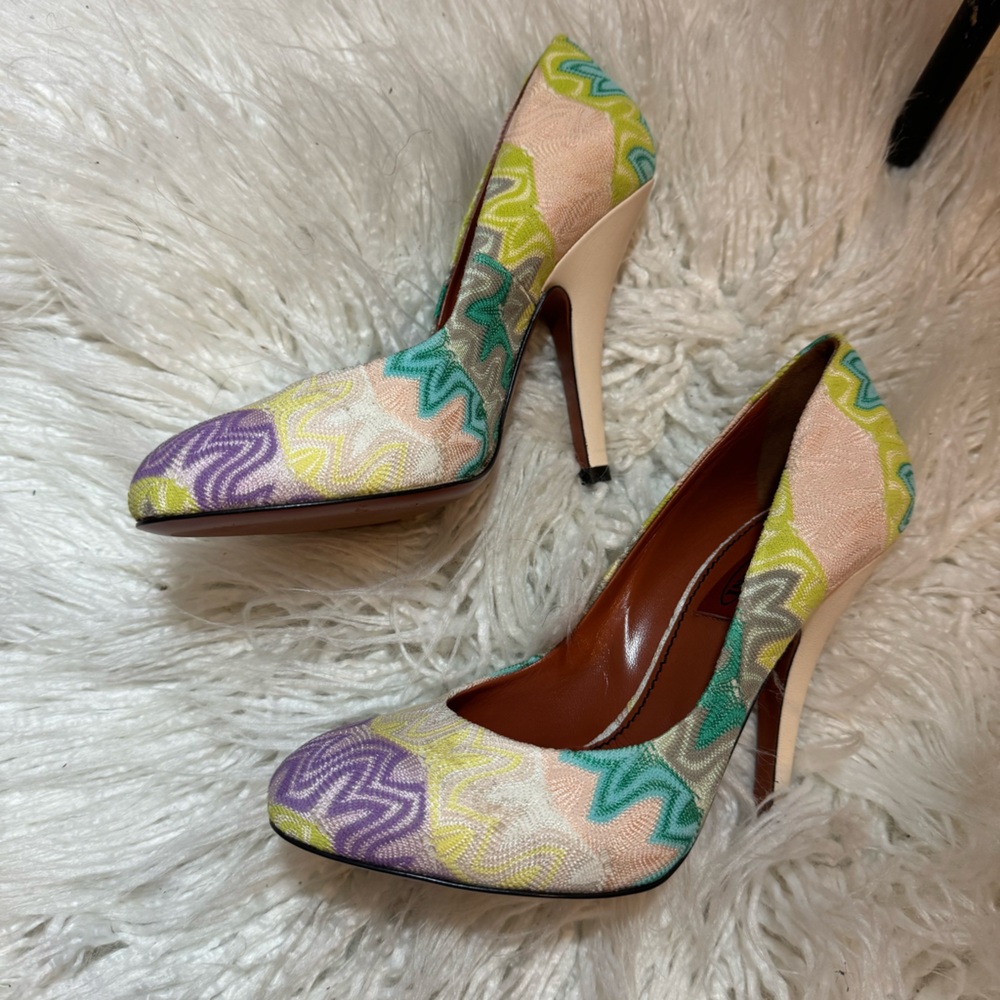 Missoni Heels - Picture 2 of 7